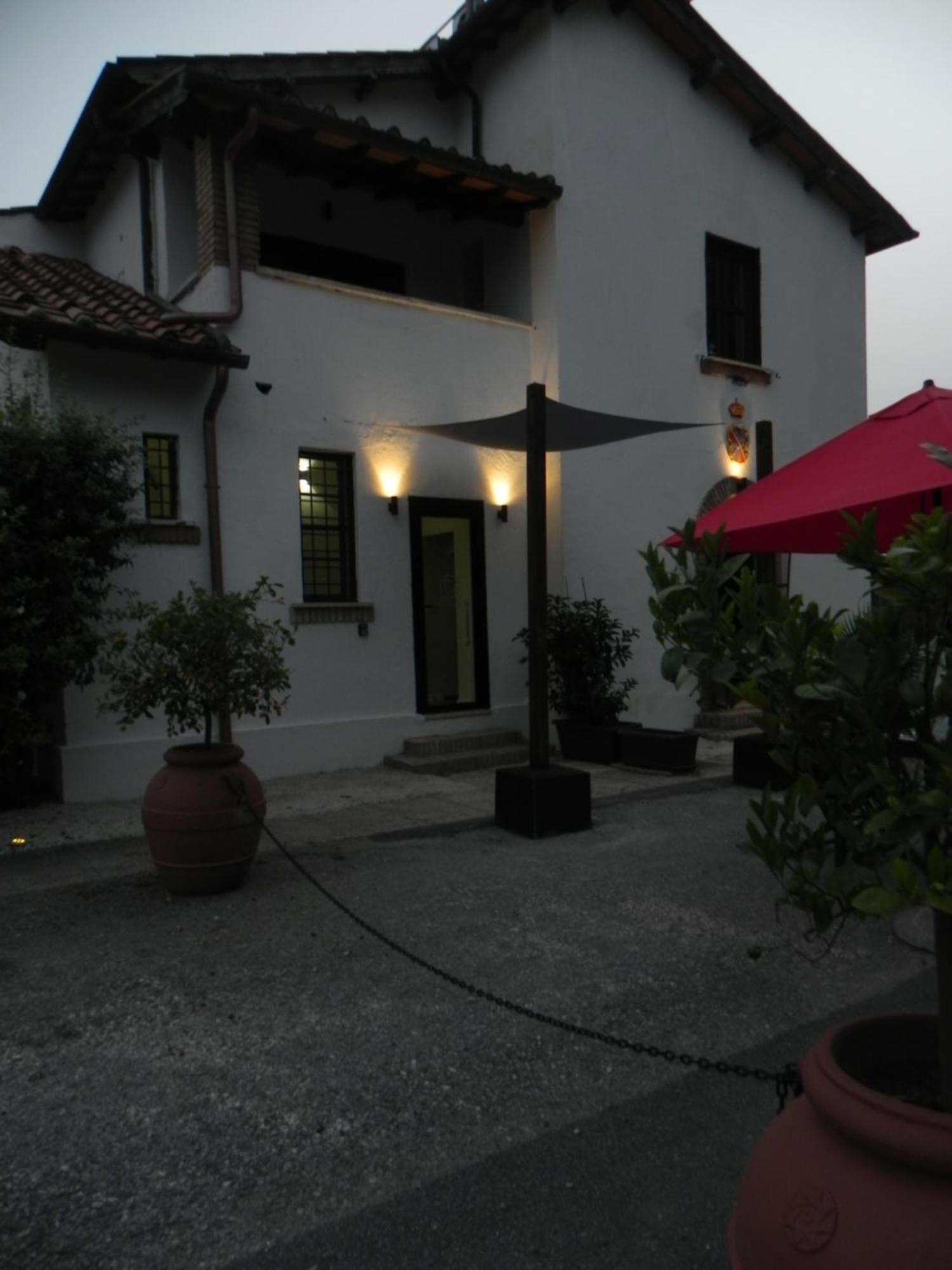Tenuta Del Duca Fiumicino Locanda E Hostaria Guest House Eksteriør billede